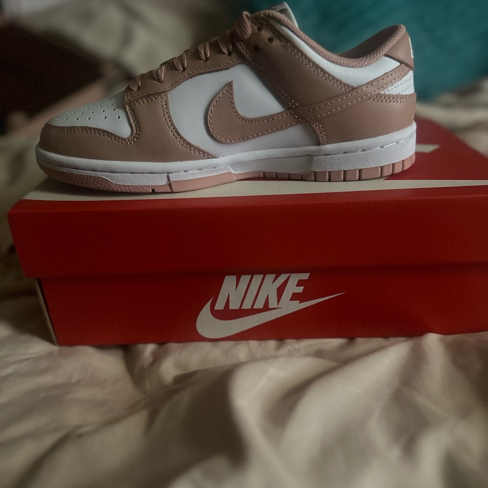 Nike Women's Sneakers - pink rose whisper & white